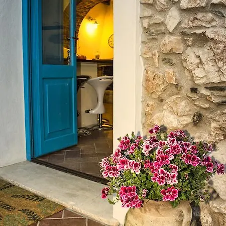 Dommu Agostina Bed & Breakfast *